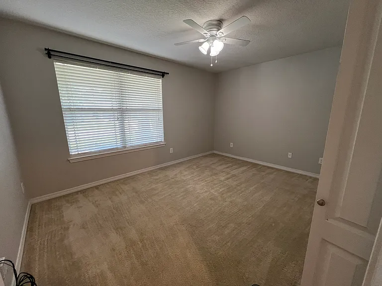 4928 Makenna Cir — Photo 4