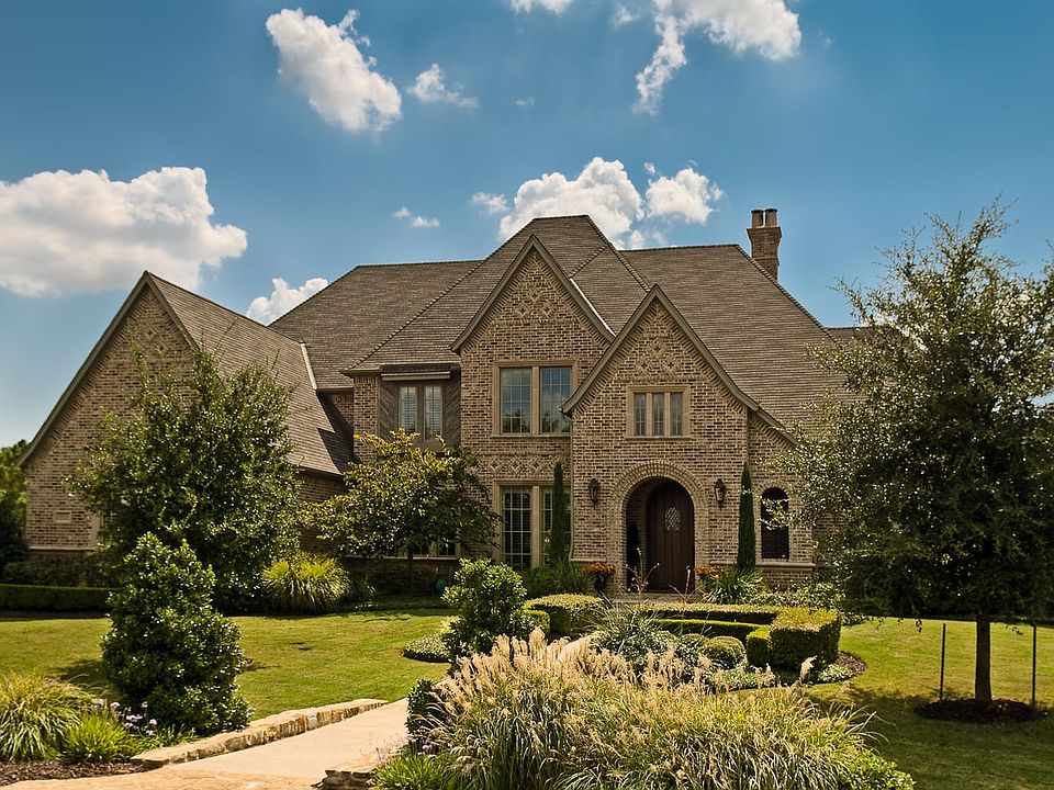 1st image of 1614 Fair Oaks Dr