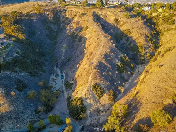 2368 Lupin Hill Rd #3, La Habra, CA 90631