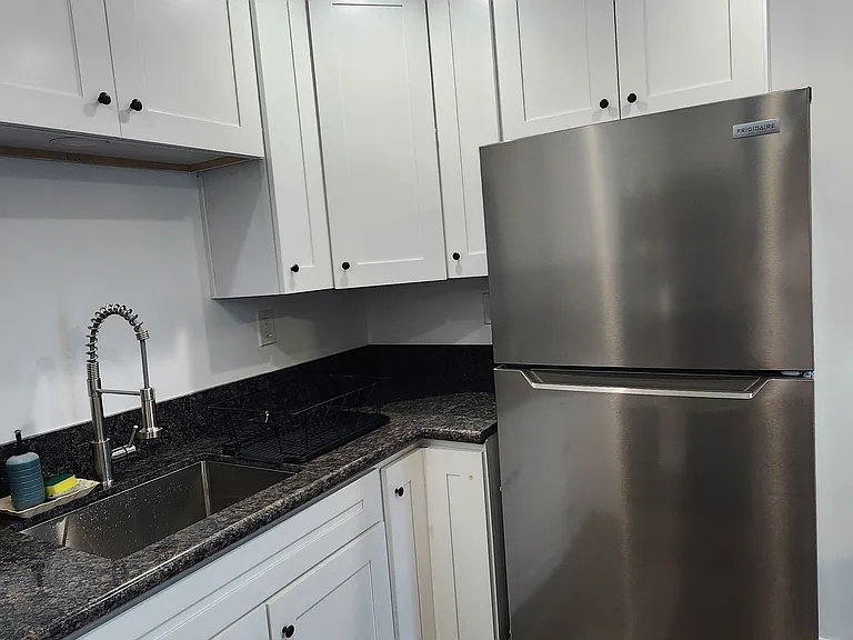 191 Brightwood Ave #A — Photo 5