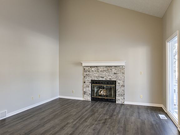 4th image of 13569 Chandler St