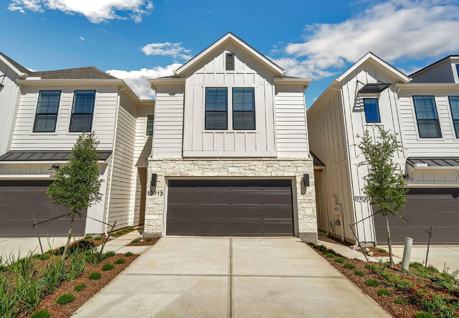 Gorgeous Luxury Townhome (Florence Floor Plan) — Photo 2
