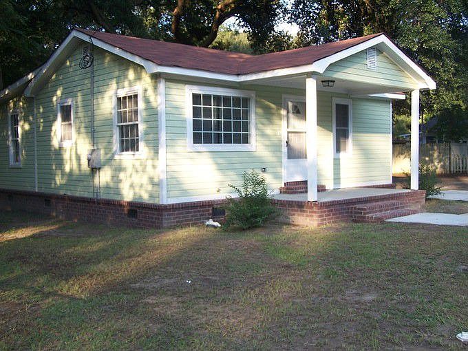 1st image of 790 Greenwood St