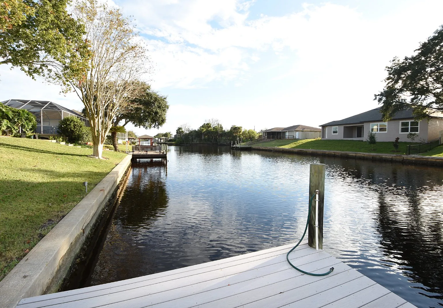 3 bed, 2.0 bath, 2081 sqft, $2,750 — Photo 2