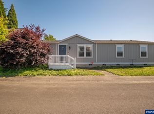 3948 Witter Ln NE, Salem, OR 97305