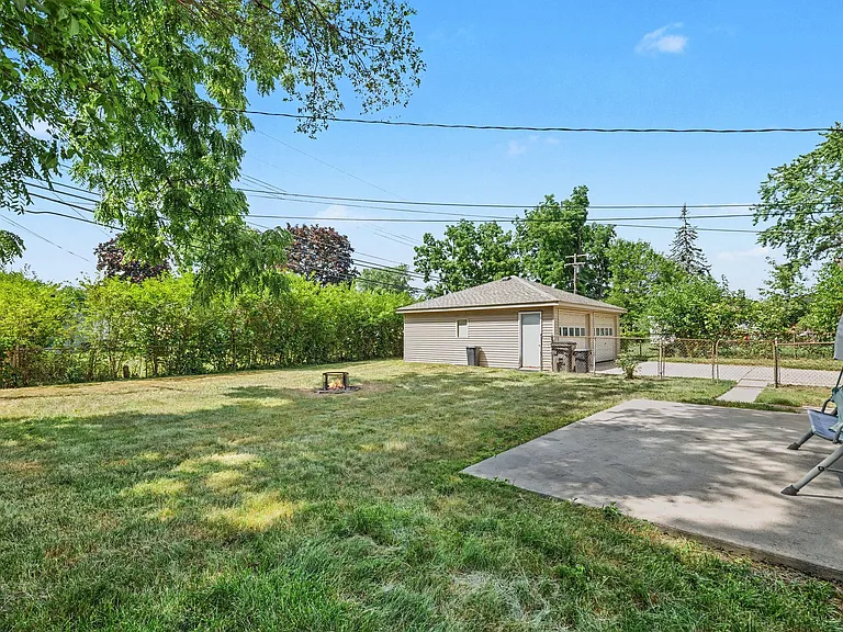22282 E Schafer St — Photo 17