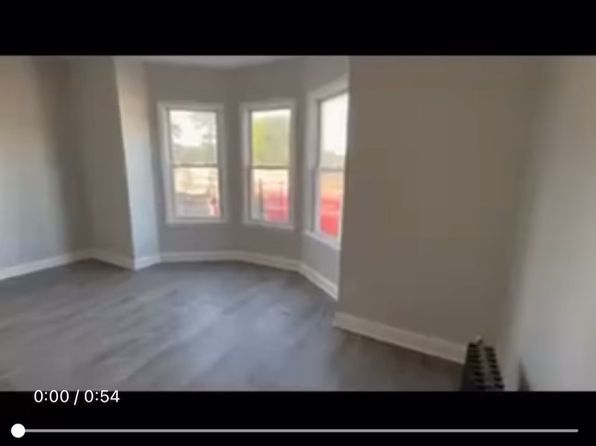 544 E 3rd St APT 2