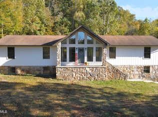 1317 Fork Rd, Greenback, TN 37742