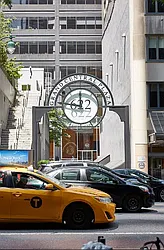 Rented by R New York