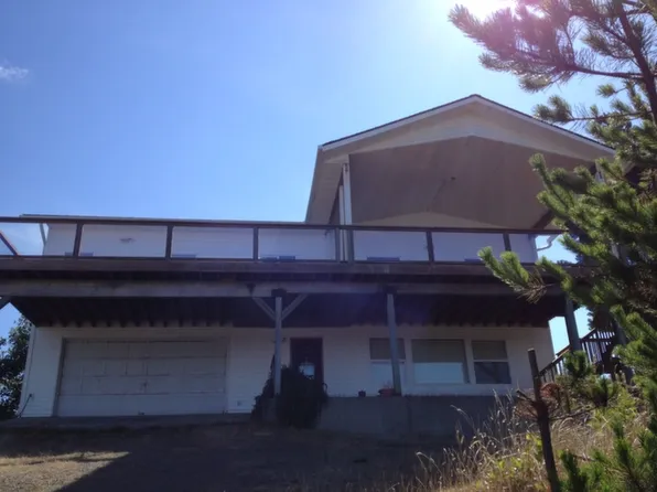 33410 J Pl, Ocean Park, WA 98640