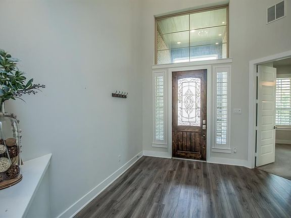 4th image of 45 Botanical Vista Dr