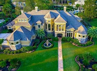 30 Oak Cove Ln, Humble, TX 77346