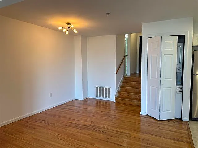 8911 Riverside Pl #1 — Photo 33