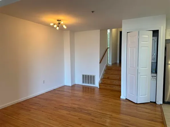 8911 Riverside Place image 30 of 37