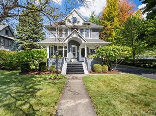 431 E Washington St, West Chicago, IL 60185