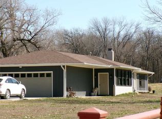 20922 Arkotex Rd, Siloam Springs, AR 72761