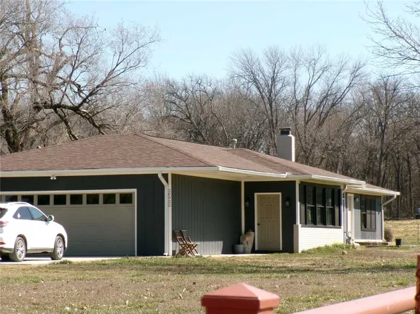 20922 Arkotex Rd, Siloam Springs, AR 72761