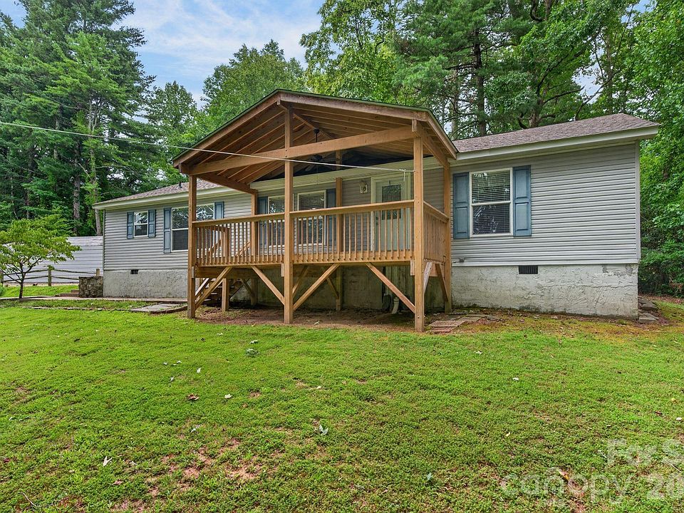 1st image of 146 Banks View Ln