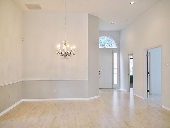 4th image of 542 Meadow Sweet Cir