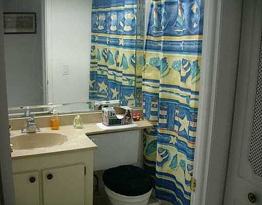 2nd image of 17890 W Dixie Hwy APT 301