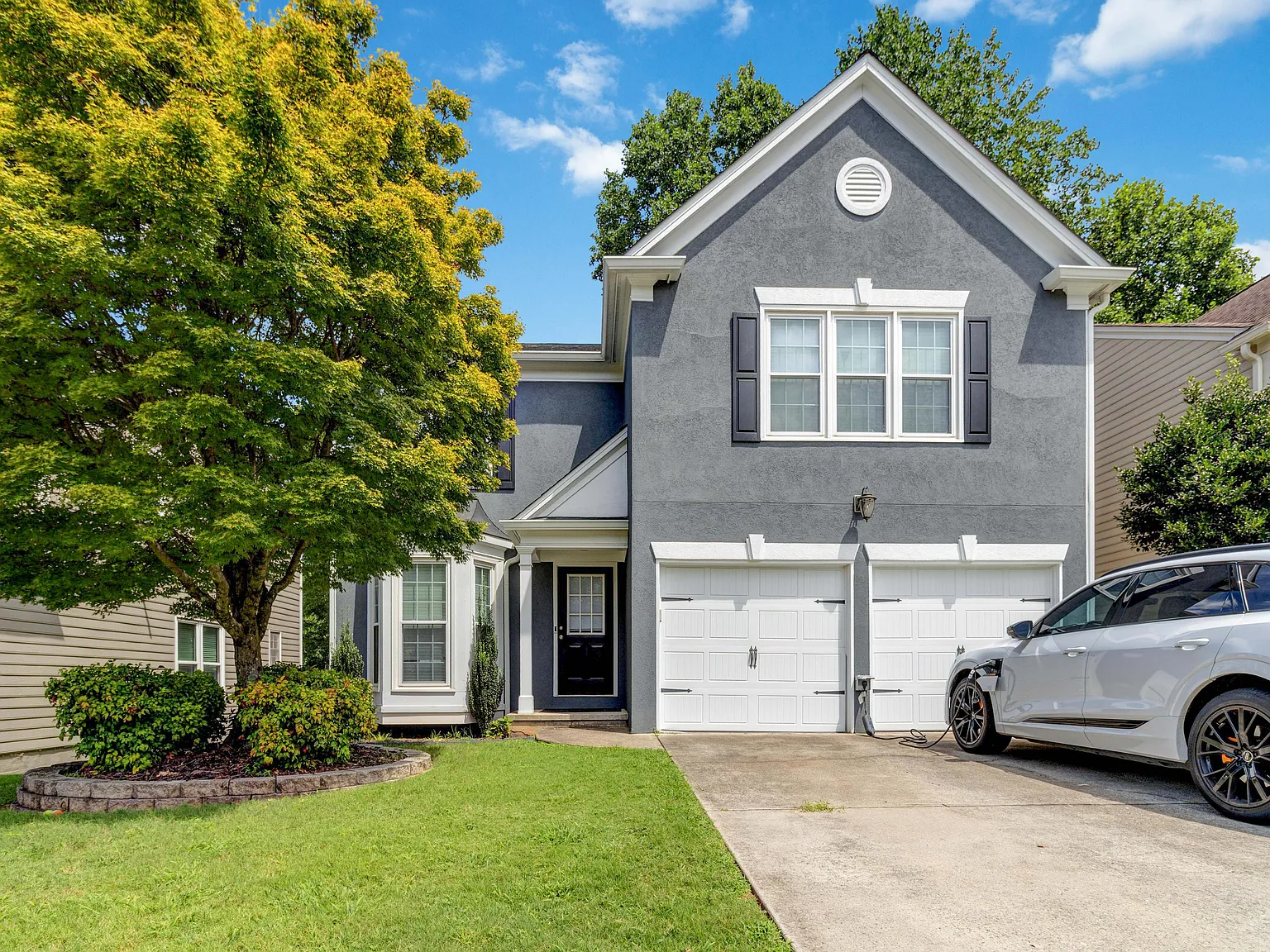 3 bed, 2550 sqft, $3,300 — Photo 3