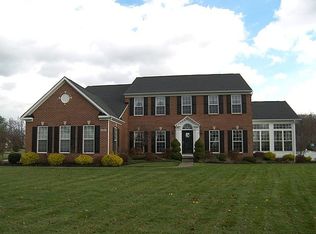 2865 Abrams Dr, Twinsburg, OH 44087