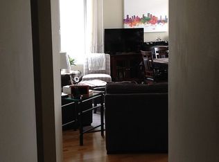 1134 W Granville Ave APT 704, Chicago, IL 60660