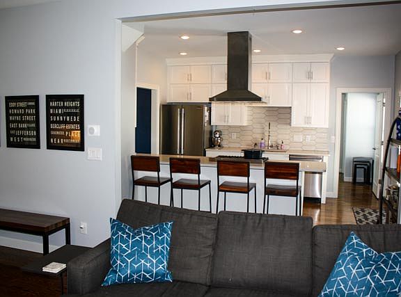 5th image of 617 Corby Blvd