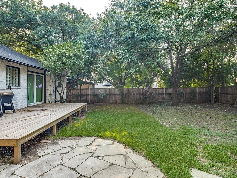 6136 Saint Moritz Ave — Photo 12