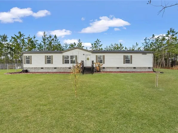 1834 Highway 252, Folkston, GA 31537