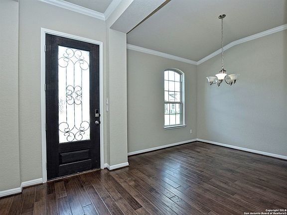 4th image of 10603 Tranquille Place