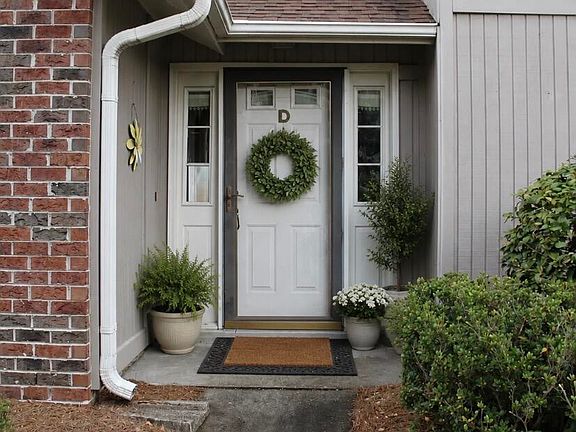 2nd image of 1861 Quail Ridge Road #D