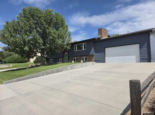 231 Hillcrest Dr, Torrington, WY 82240