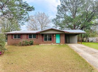 105 Hillside Dr, Abbeville, AL 36310