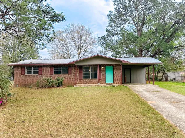 105 Hillside Dr, Abbeville, AL 36310