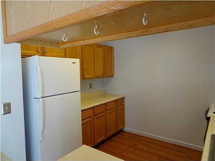 3rd image of 1710 Greencastle Dr