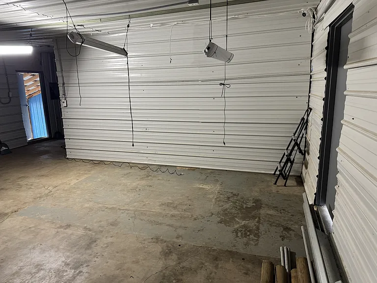 16093 SW Roy Rogers Rd — Photo 10