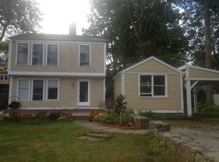 32 Heusted Dr, Old Greenwich, CT 06870