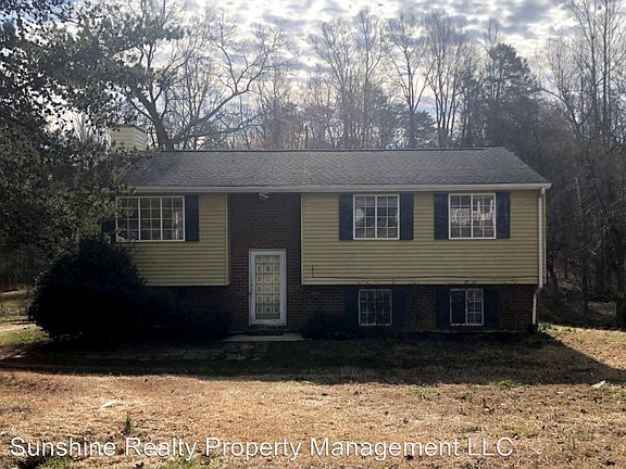 2nd image of 2437 Hillford Dr