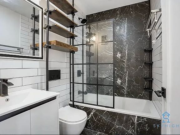 5th image of 1334 Bushwick Ave