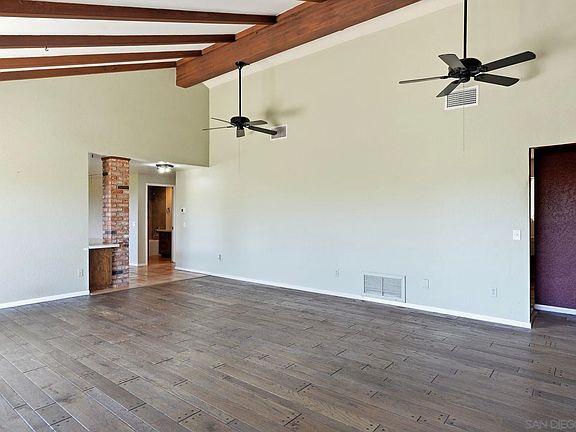 5th image of 29573 Miller Rd