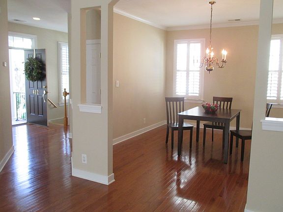 5th image of 412 Shaindel Dr