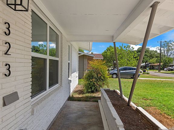 4th image of 323 Shropshire Dr