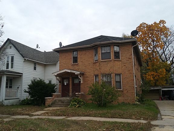 3rd image of 809 21st Ave