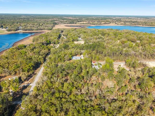 4500 SW Freshwater Ct, Dunnellon, FL 34431