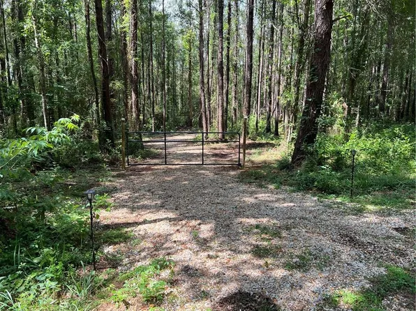 19318 Petit Rd, Franklinton, LA 70438