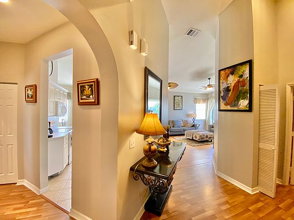 5th image of 6295 Wilshire Pines Cir APT 605
