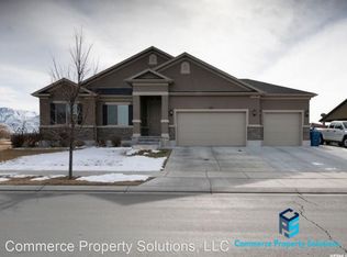 583 S Lake View Dr, Vineyard, UT 84059