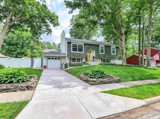 214 Gunpowder Rd, Egg Harbor Township, NJ 08234