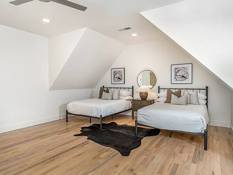 1701 Lischey Ave — Photo 43